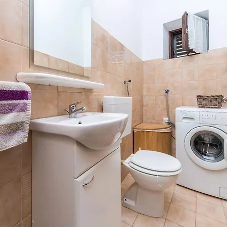 Nyaraló House Romanca 2 Sukošan