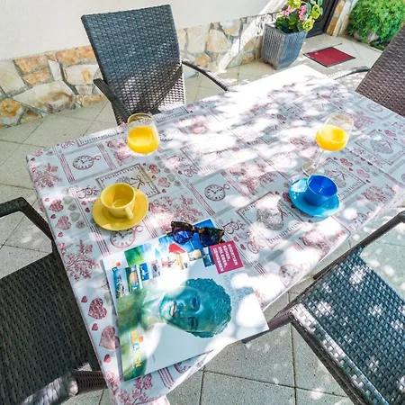 Nyaraló House Oleander Sukošan